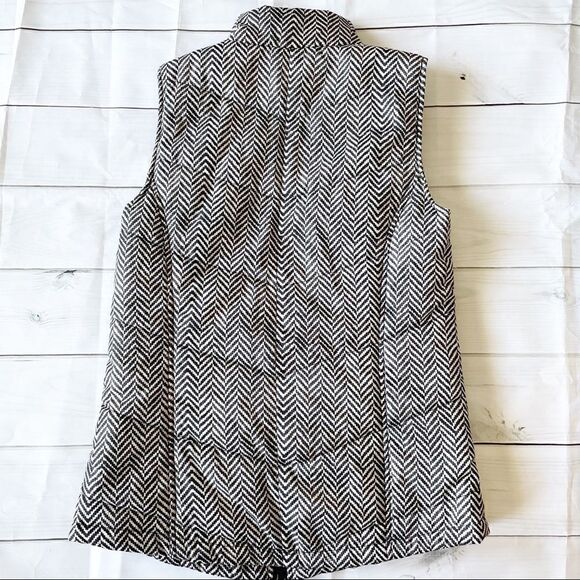 Red Camel Herringbone Puffer Vest - Size XS - Picture 4 of 7